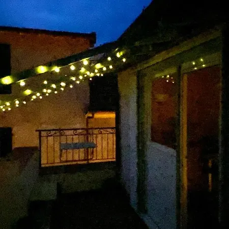 Tatil Evi I Tetti Di Via Corradi