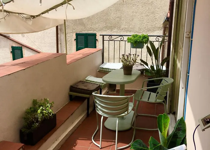 Semesterbostad I Tetti Di Via Corradi